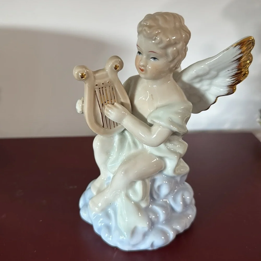 Vintage Cherub Figurine angel playing a harp
